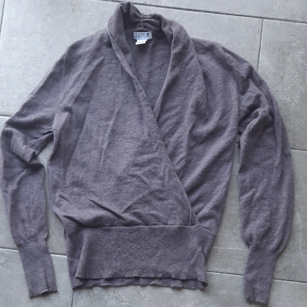 100% Cashmere Deep V Neck Sweater In Heathered Lavender- Size L
